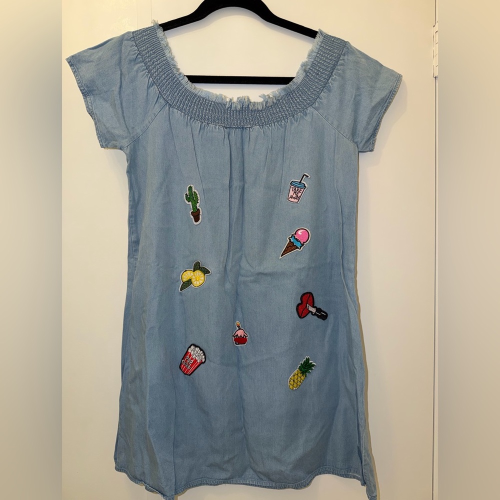 En Crèmeo off shoulder Denim patches Light Blue Short Sleeve Dress